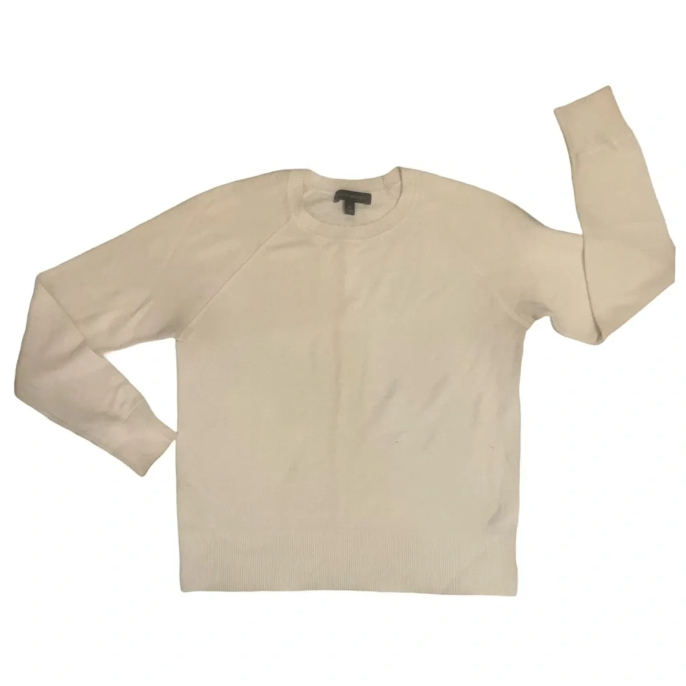 Banana Republic Cream Crewneck Sweater